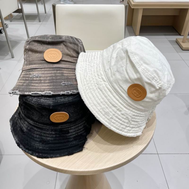 Gucci hat 032001
